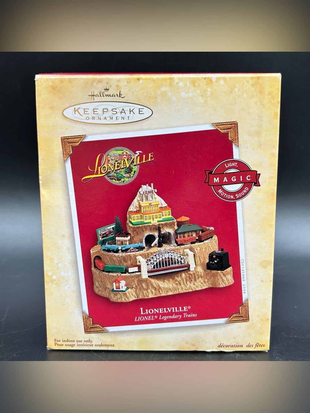 Hallmark Lionelville Lionel Trains 2004 Light Motion Sound Magic Ornament